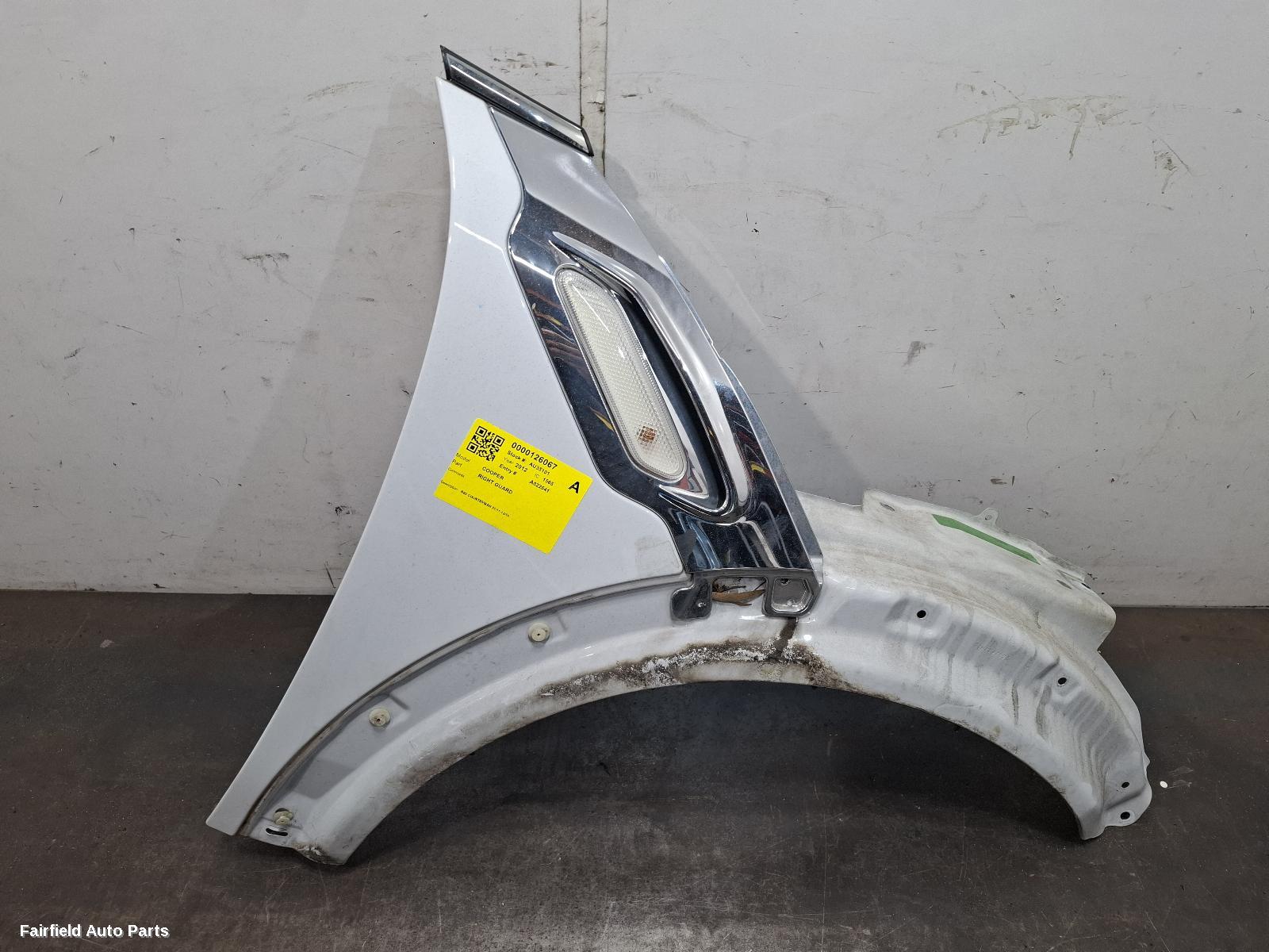 2011-2016 Mini Cooper Right Guard