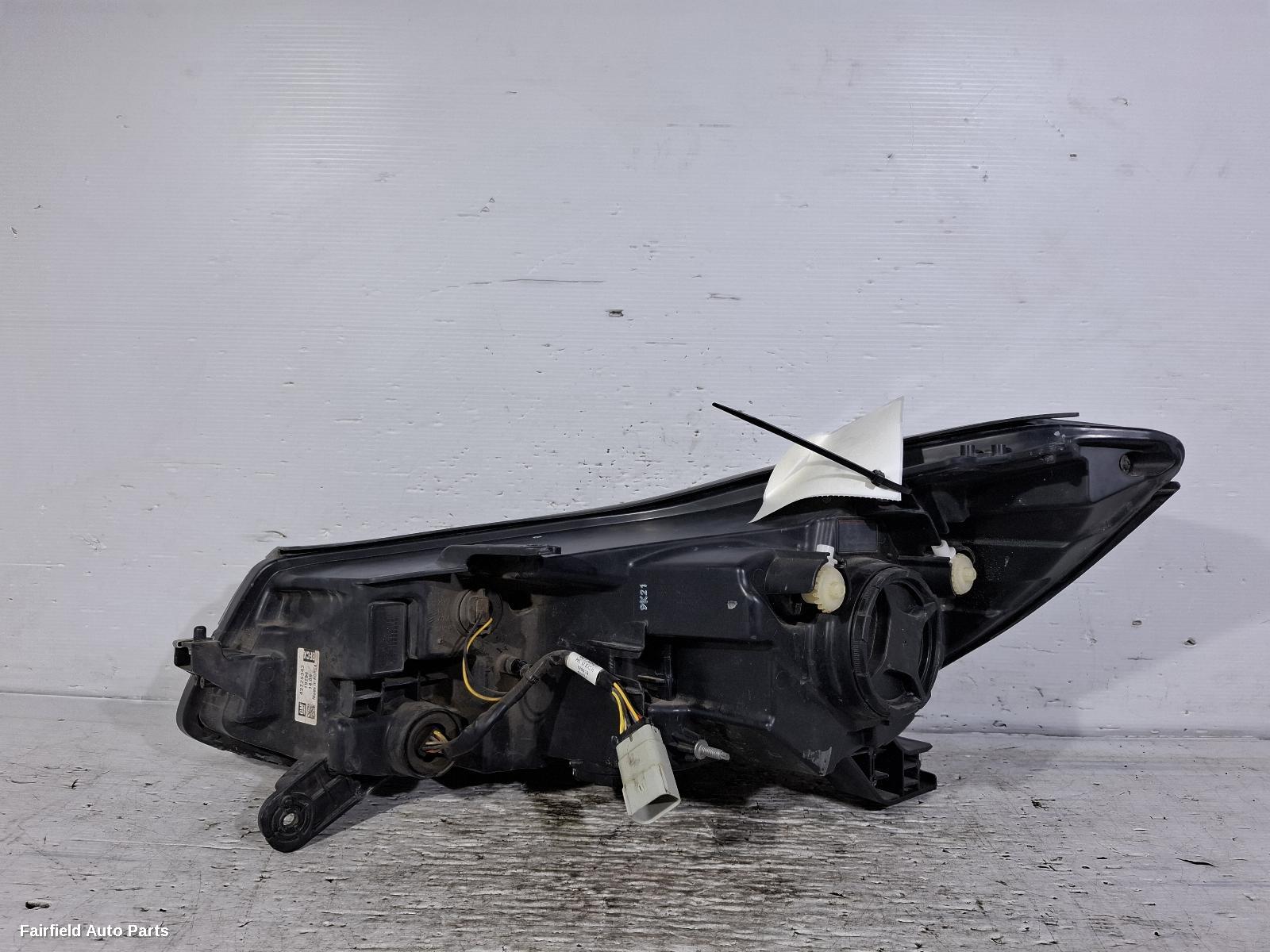2016-2020 Holden Trax Right Headlamp