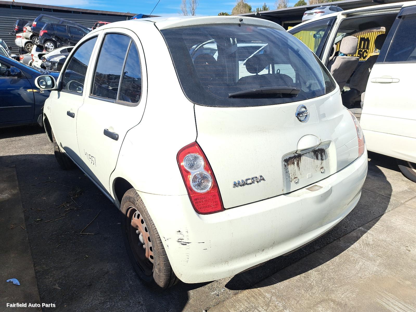 2007-2010 Nissan Micra Left Rear Door Sliding