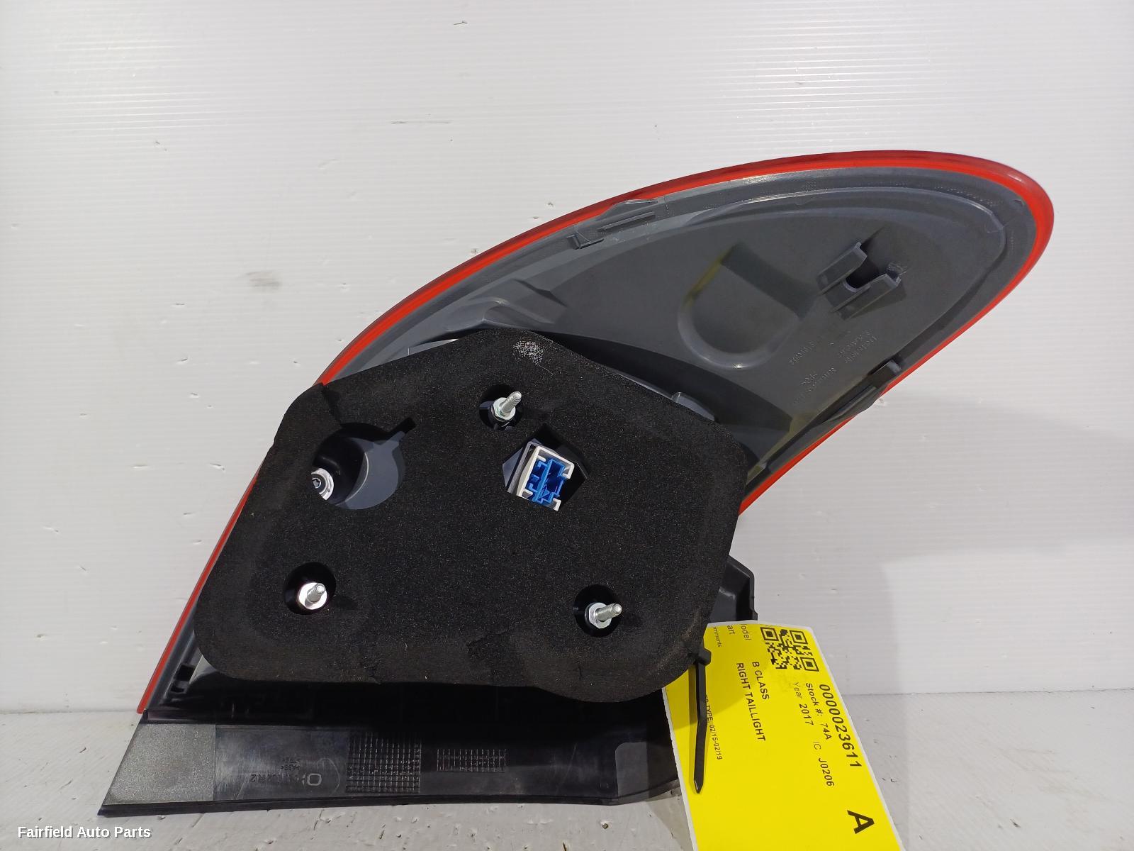 2014-2019 Mercedes B Class Right Taillight