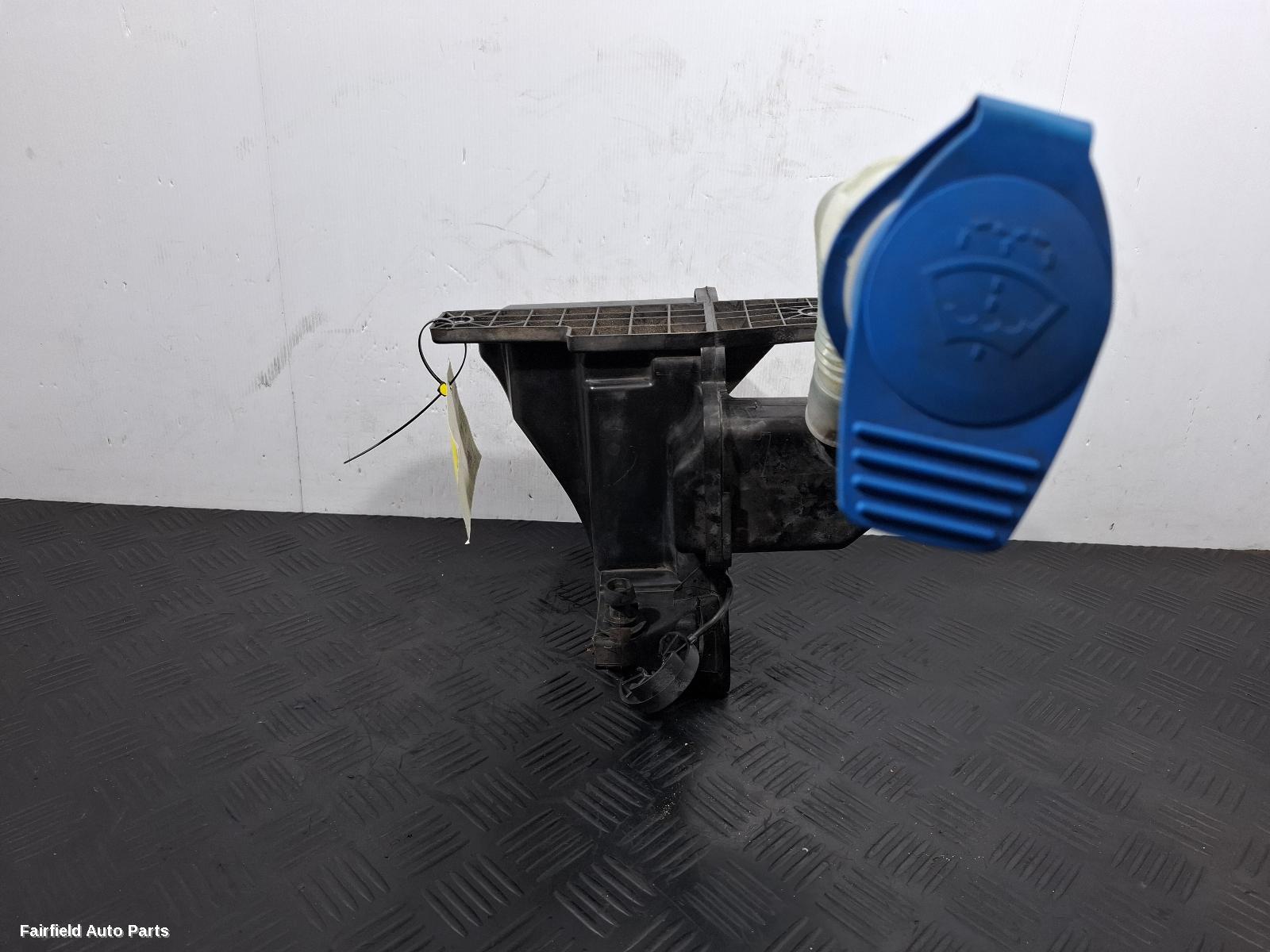 2011-2015 Skoda Fabia Washer Bottle