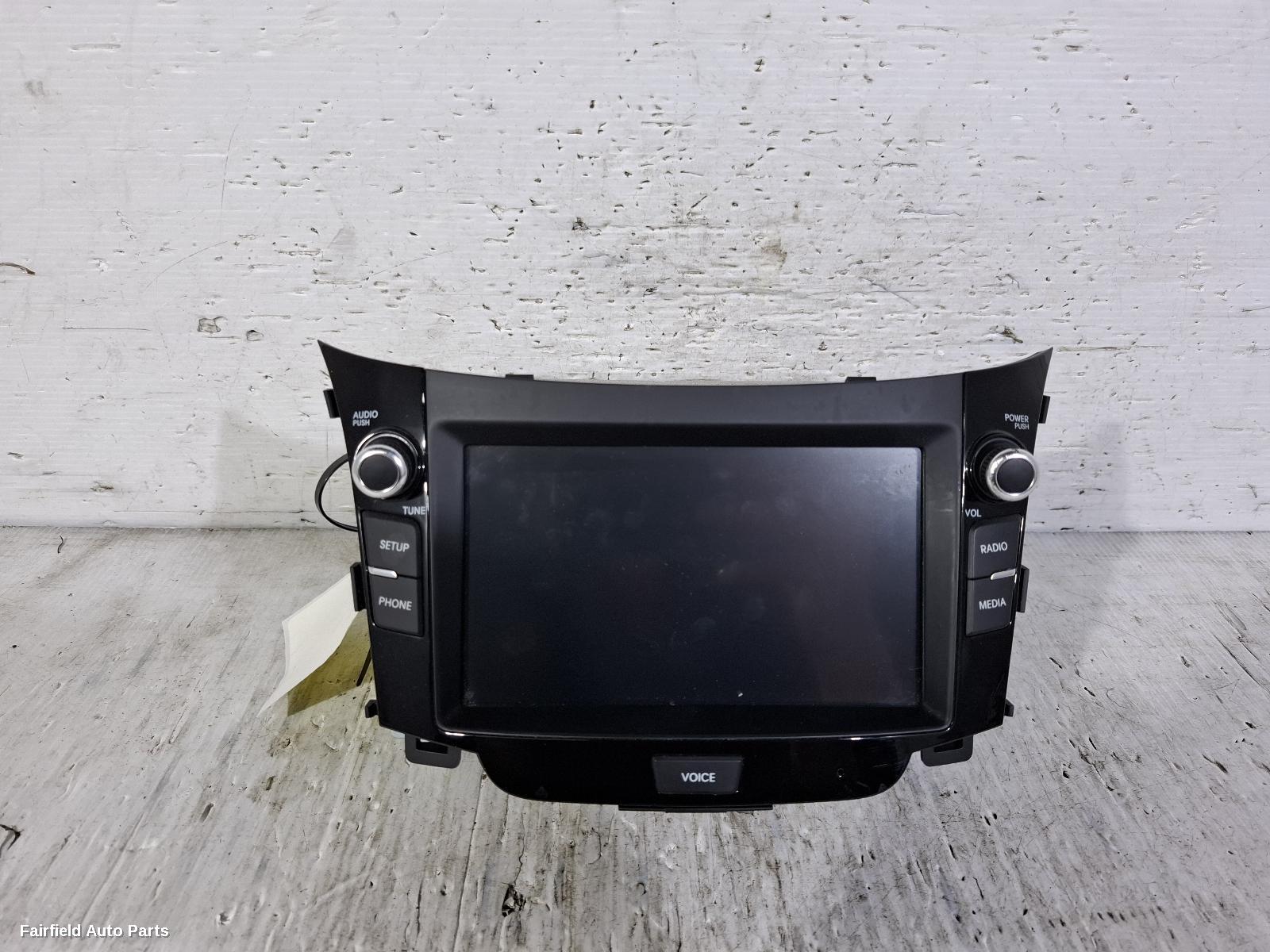 2012-2017 Hyundai I30 Radio Cd Dvd Sat Tv