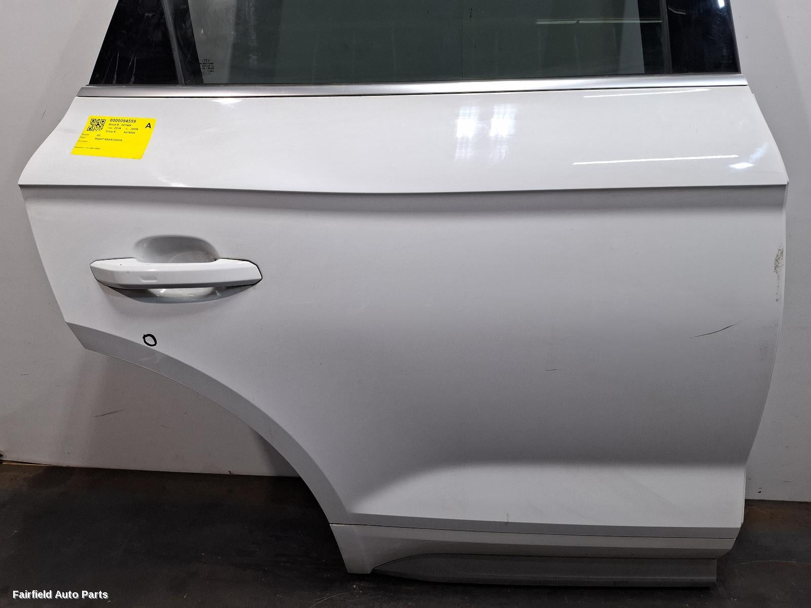 2017-2020 Audi Q5 Right Rear Door Sliding