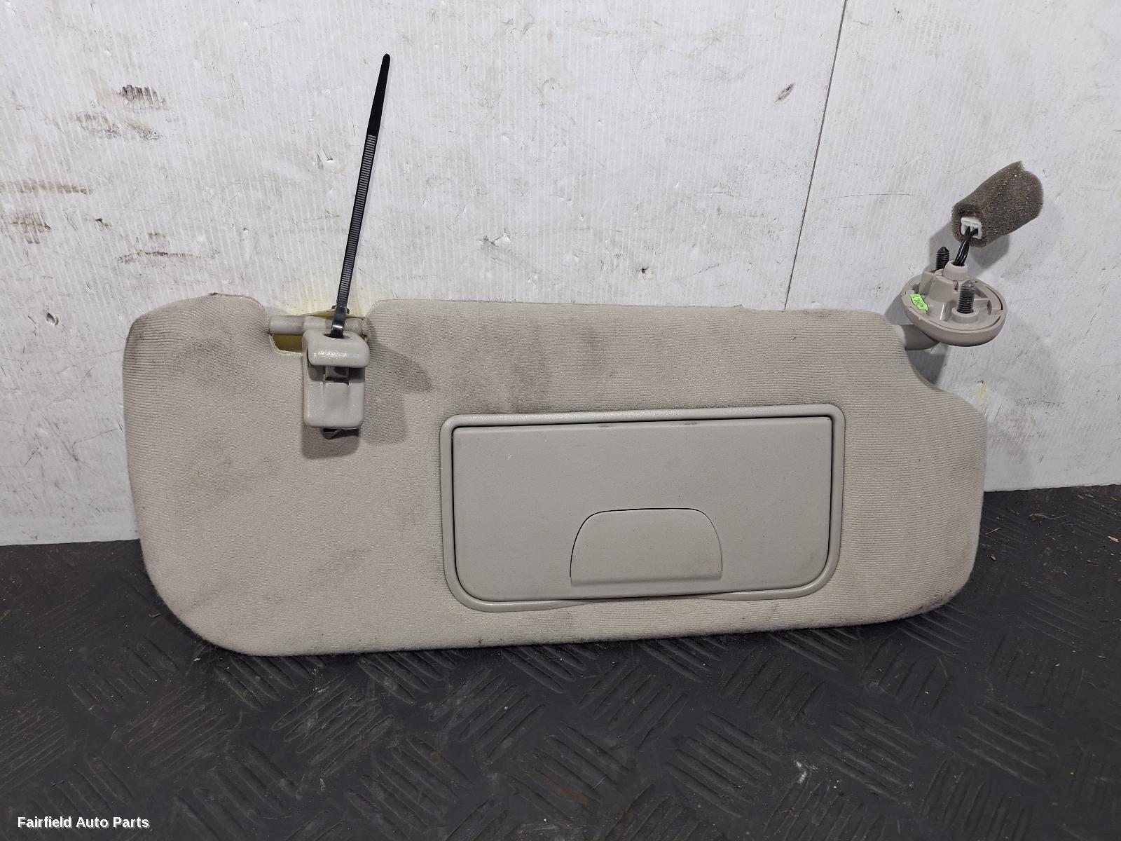 2011-2018 Holden Captiva Sunvisor