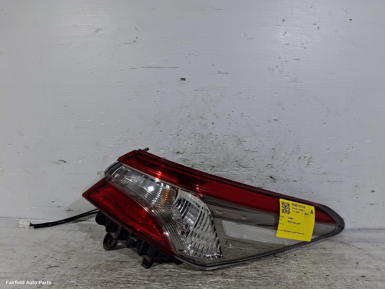 2017-2021 Toyota Camry Right Taillight