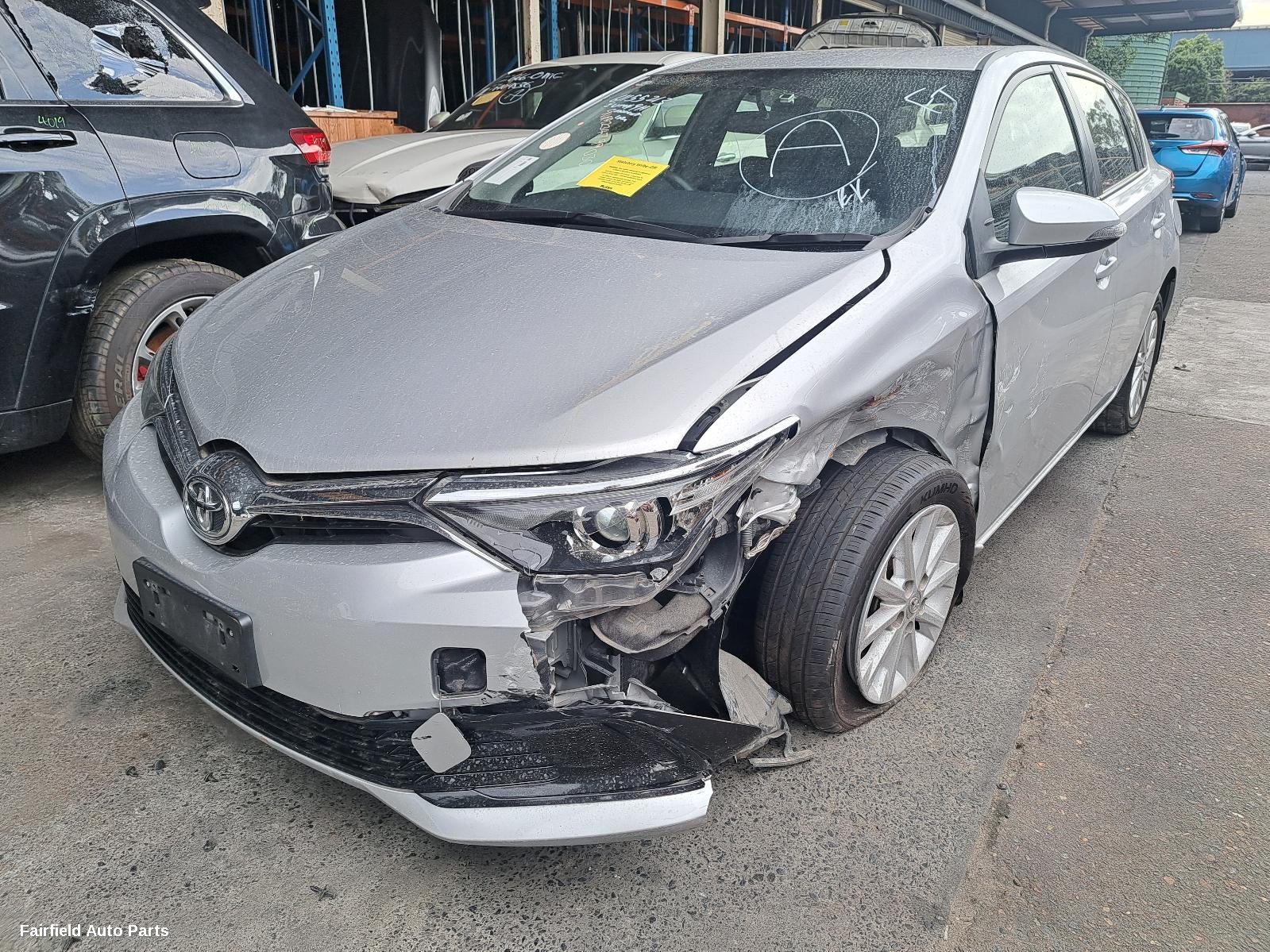 2012-2018 Toyota Corolla Right Front Hub Assembly