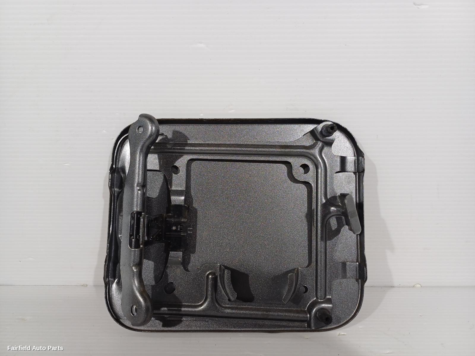 2014-2022 Nissan Xtrail Fuel Door   Filler