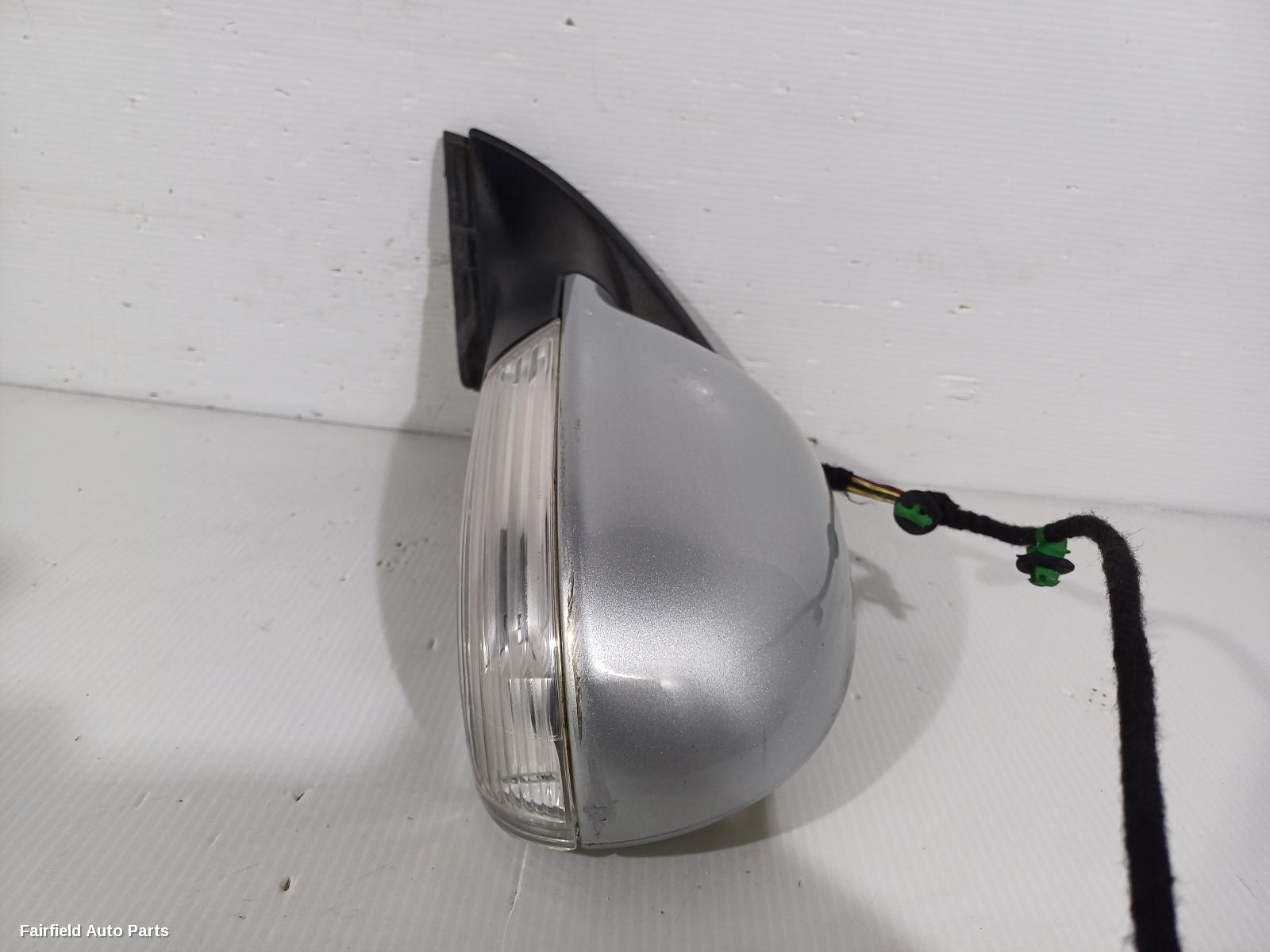 2009-2013 Volkswagen Golf Left Door Mirror