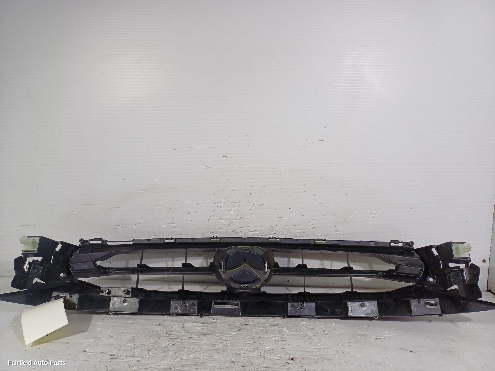 2014-2019 Mazda 2 Grille