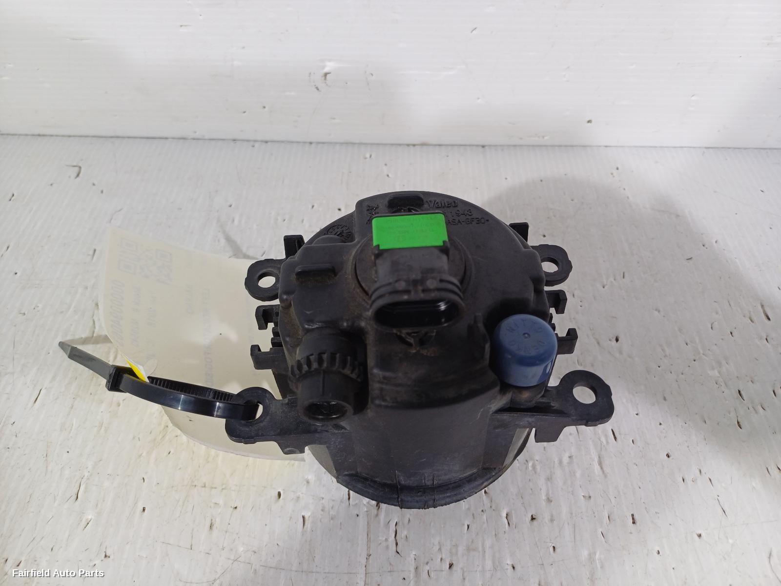 2016-2019 Suzuki Baleno Left Indicator Fog Side