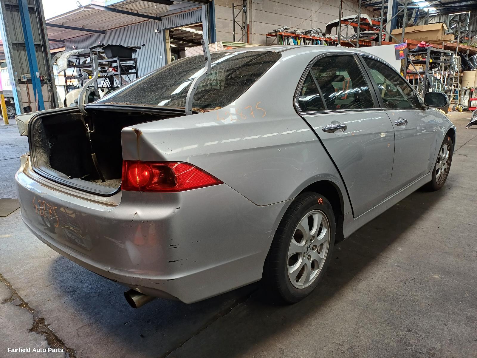 2003-2008 Honda Accord Right Front Door Window