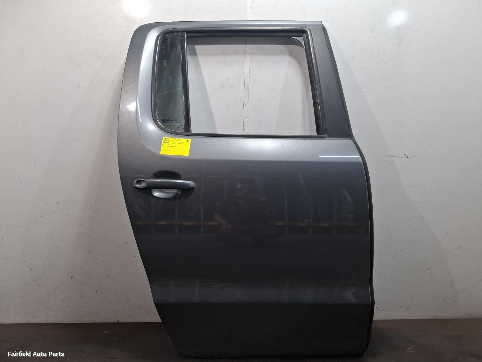 2010-2022 Volkswagen Amarok Right Rear Door Sliding