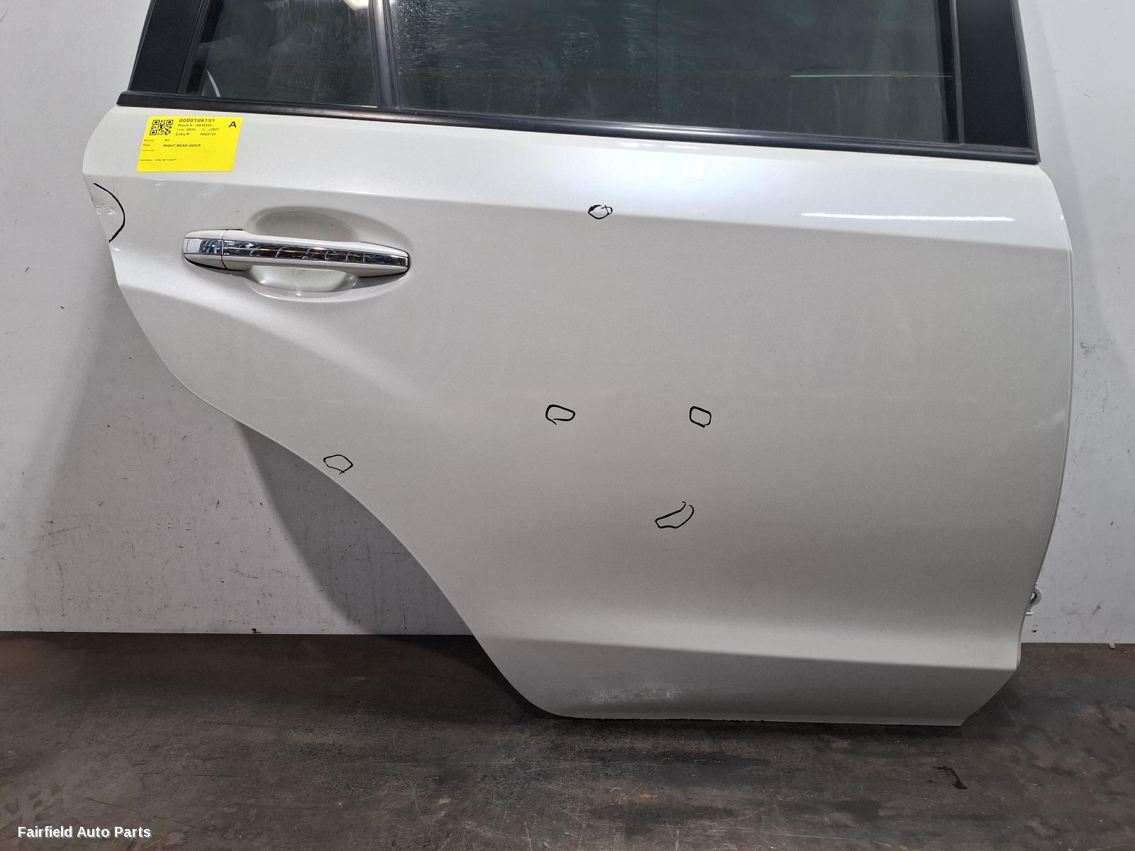 2011-2017 Subaru Xv Right Rear Door Sliding
