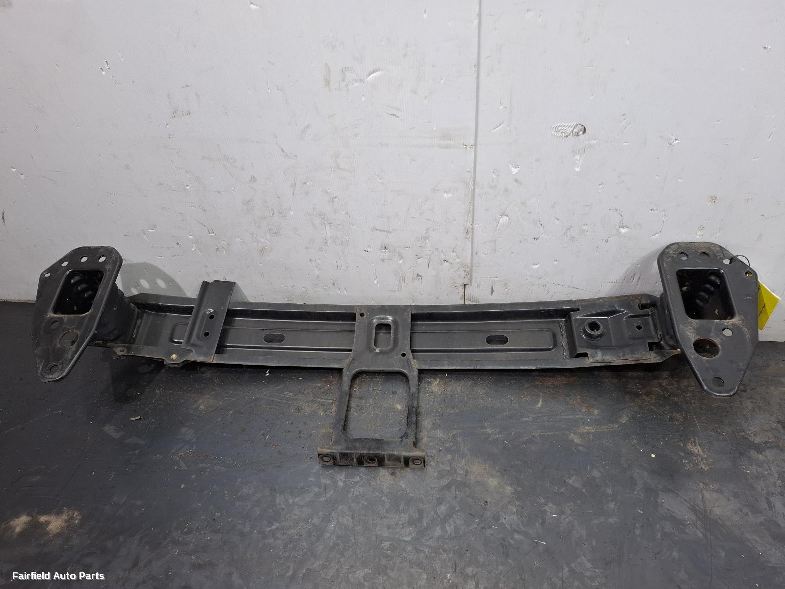 2010-2012 Hyundai I20 F Bar Reinforc Brack