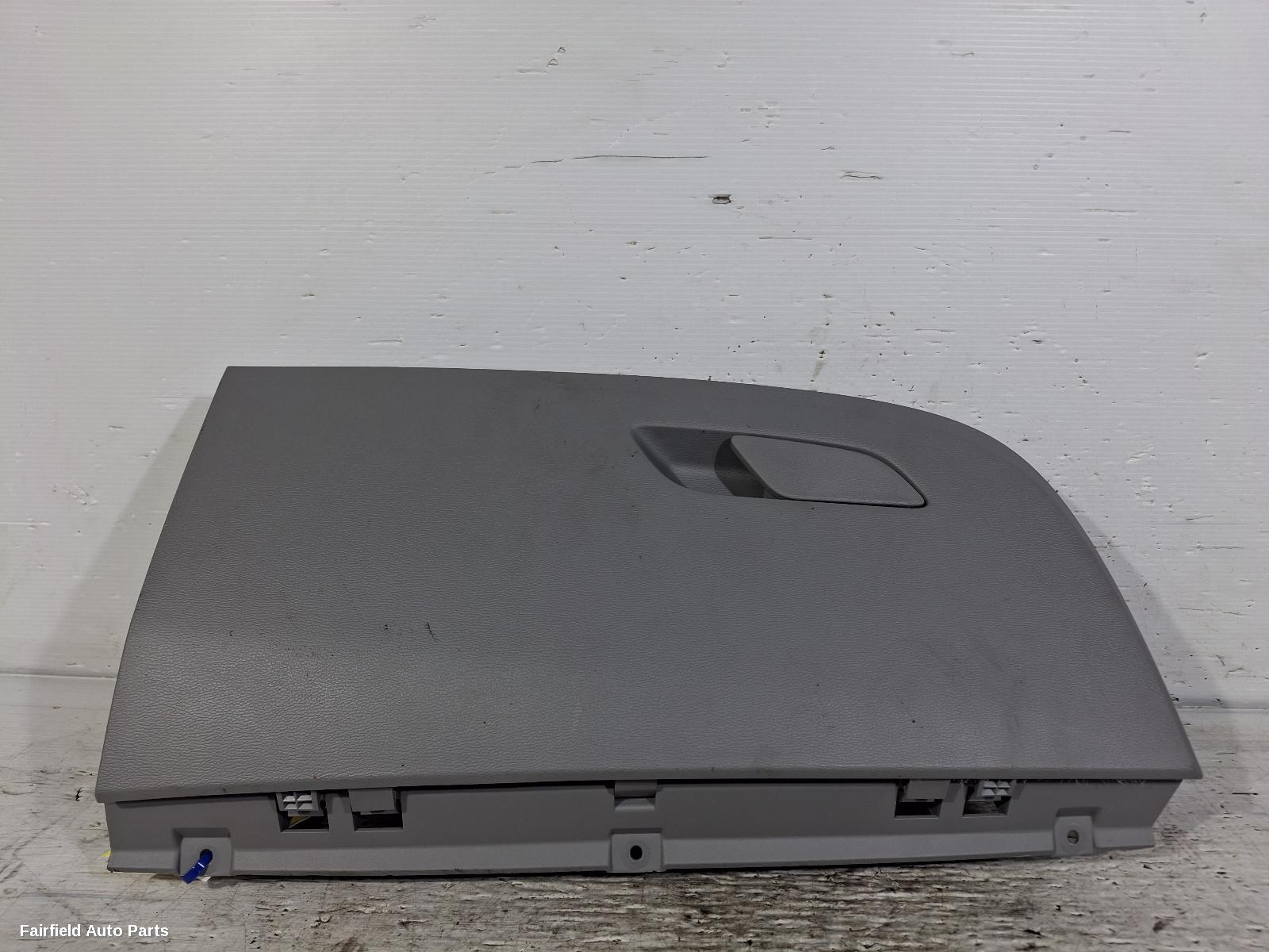 2020-2026 Ldv Deliver 9 Glove Box