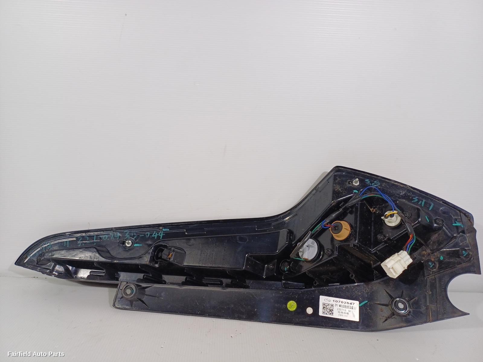 2018-2024 Mg Mg3 Left Taillight