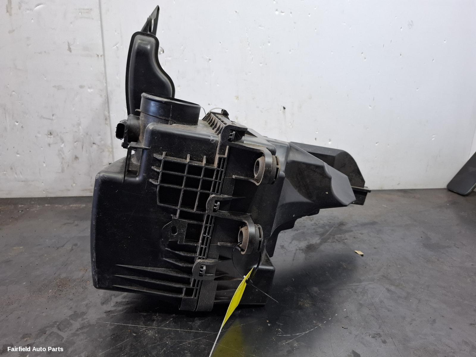 2018-2023 Mazda Cx8 Air Cleaner Box