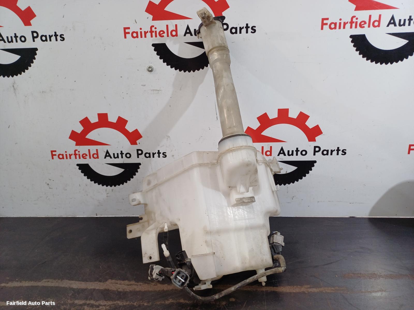 2003-2009 Toyota Prado Washer Bottle