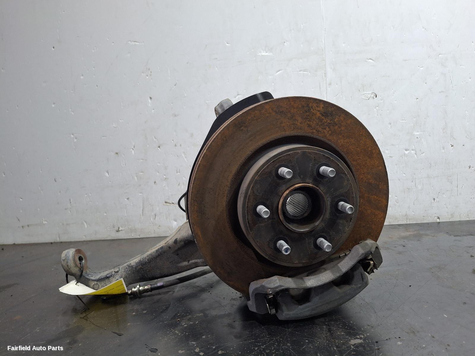 2018-2025 Nissan Navara Right Front Hub Assembly
