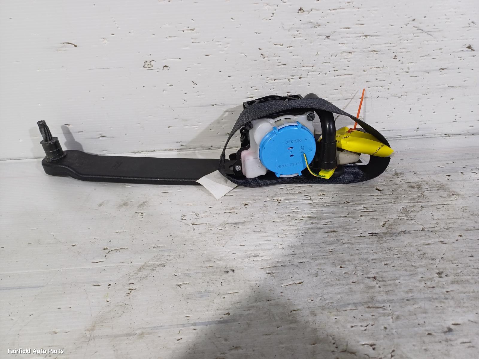 2015-2025 Nissan Navara Seatbelt Stalk