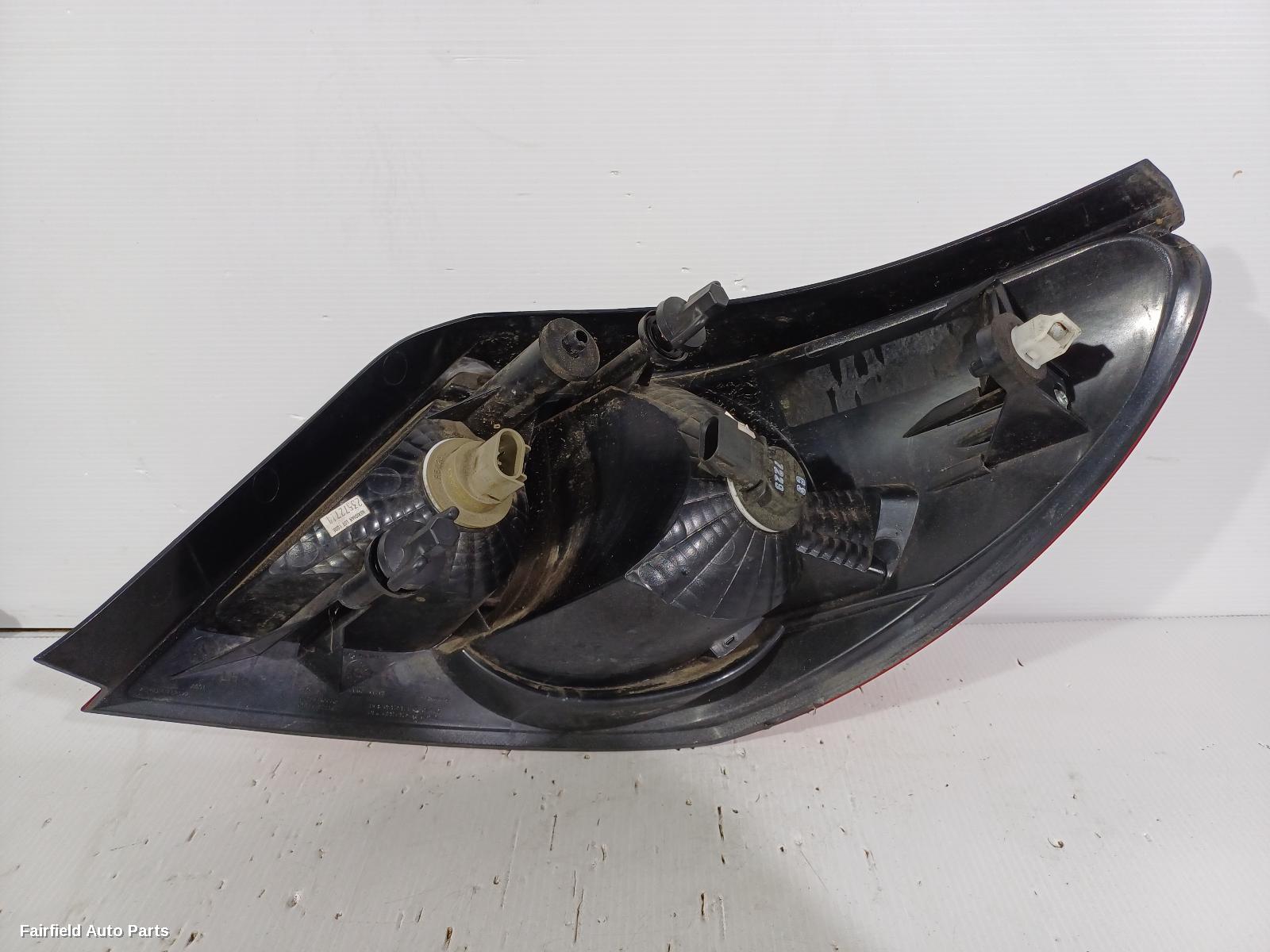 2007-2011 Chrysler Sebring Left Taillight
