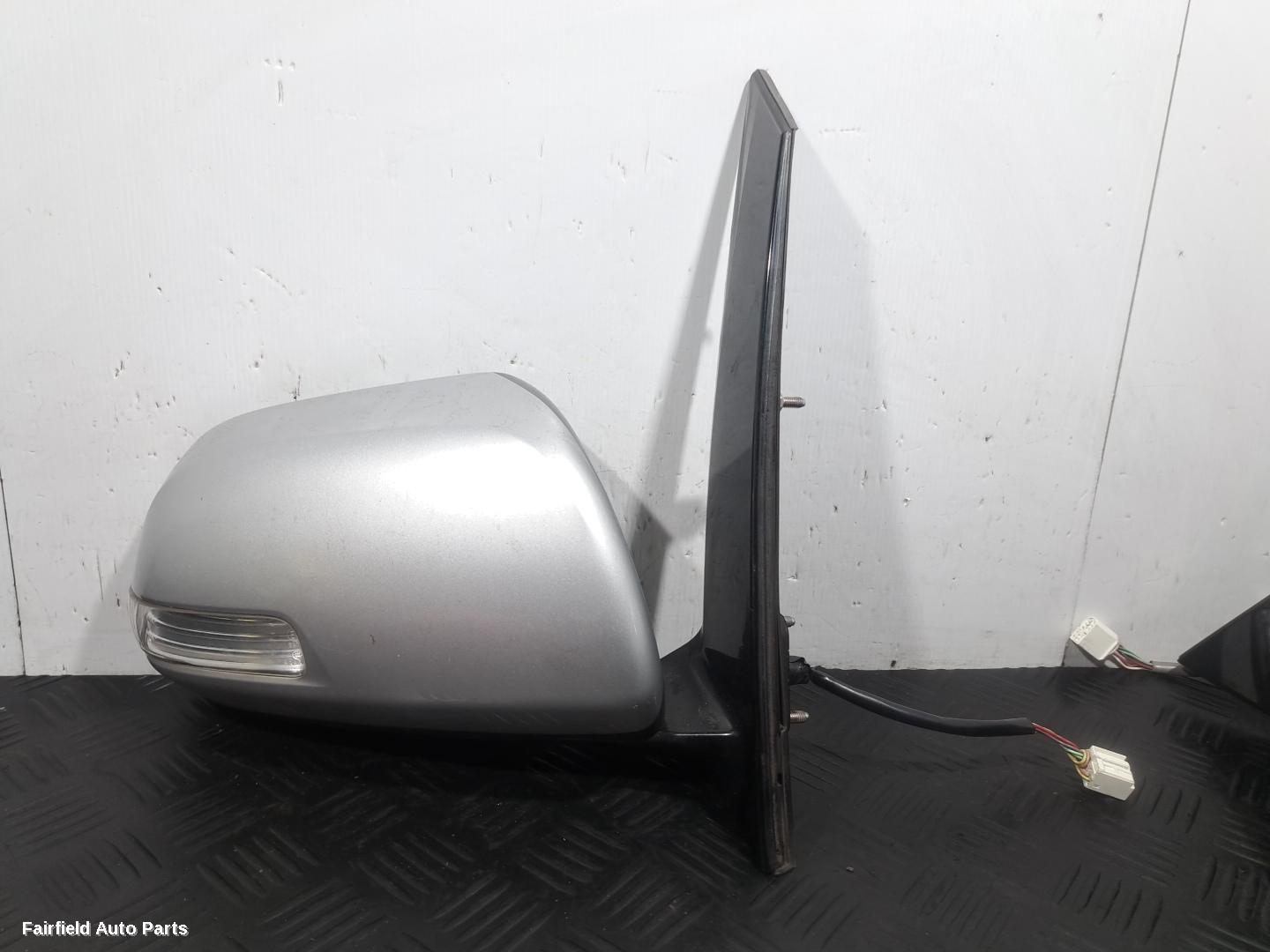 2006-2019 Toyota Estima Right Door Mirror