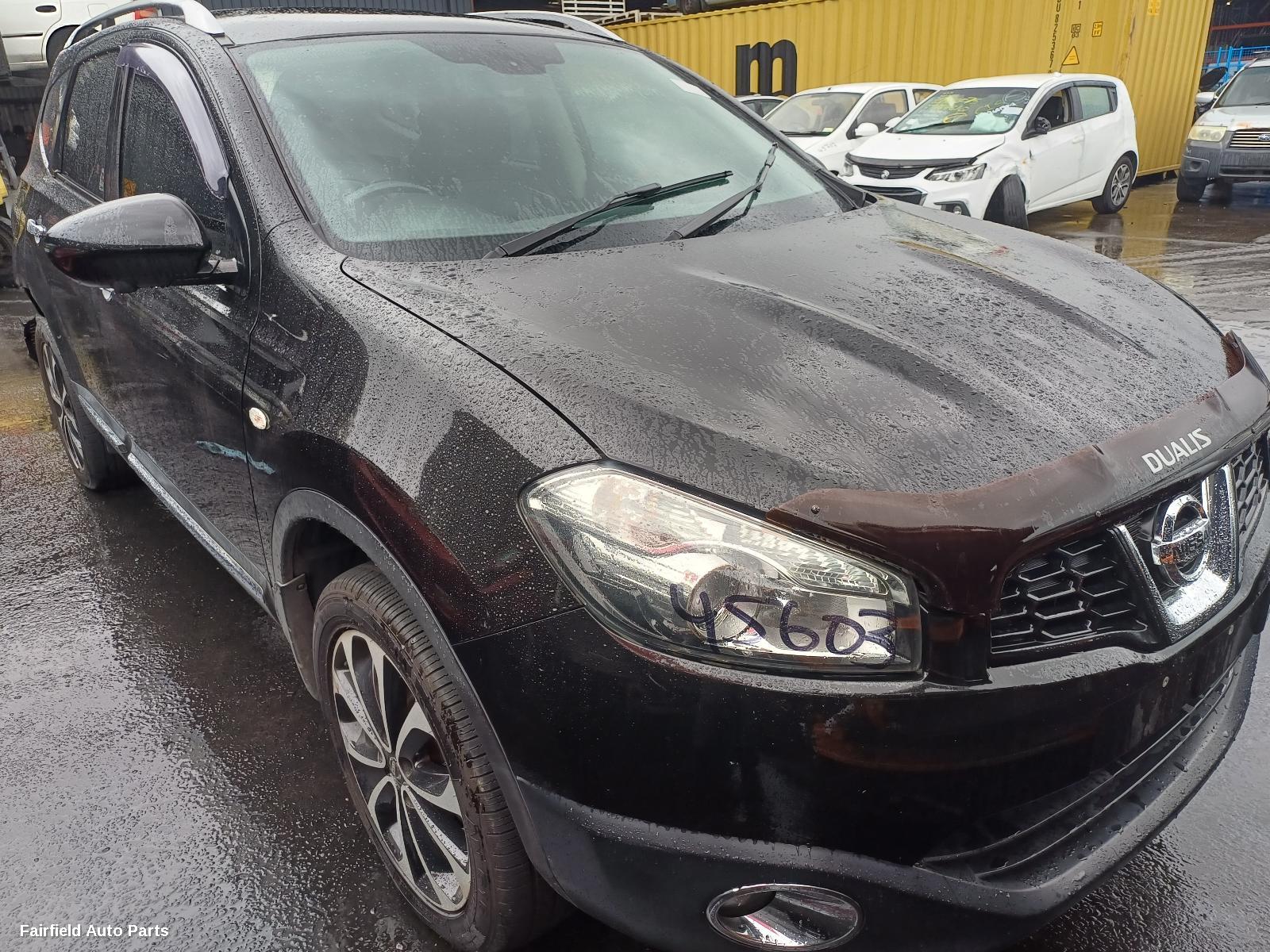 2010-2014 Nissan Dualis Front Bumper