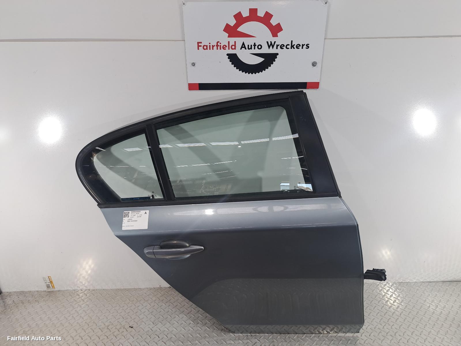 2004-2011 Bmw 1 Series Right Rear Door Sliding