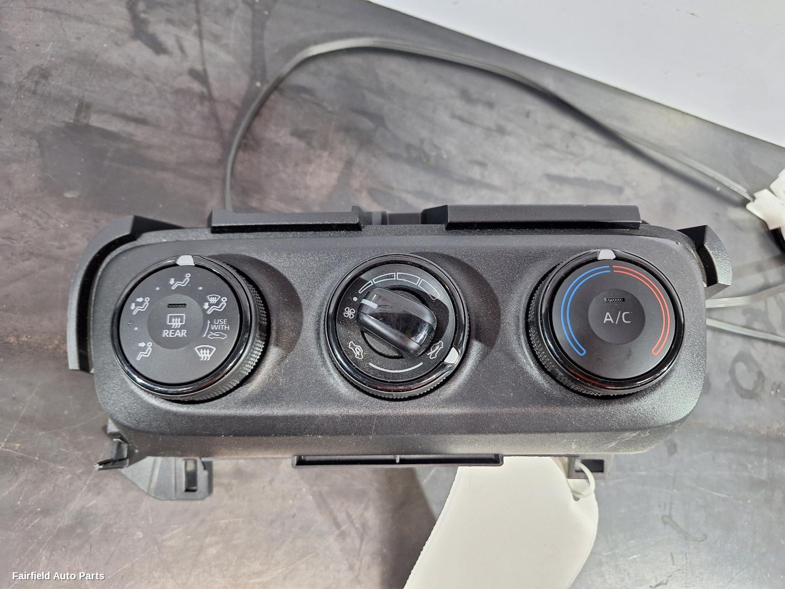 2020-2025 Toyota Yaris Heater Ac Controls