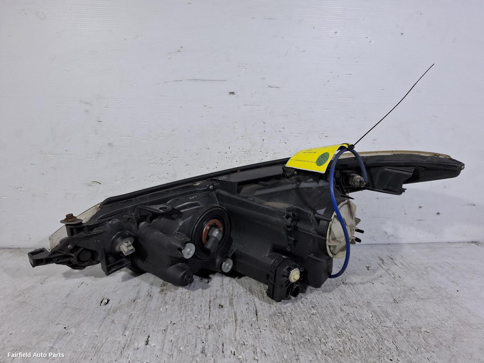 2006-2008 Toyota Tarago Right Headlamp