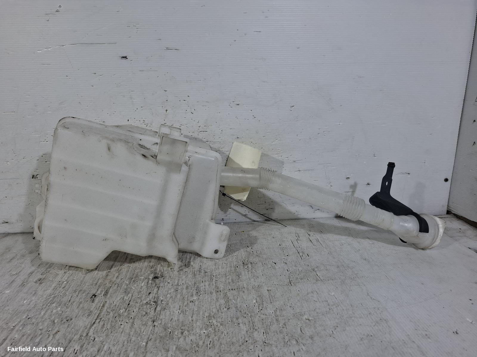 2019-2024 Mitsubishi Asx Washer Bottle
