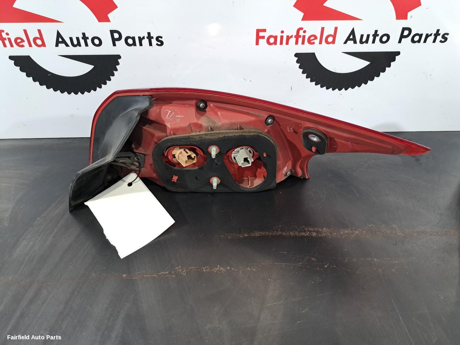 2008-2017 Mitsubishi Lancer Left Taillight