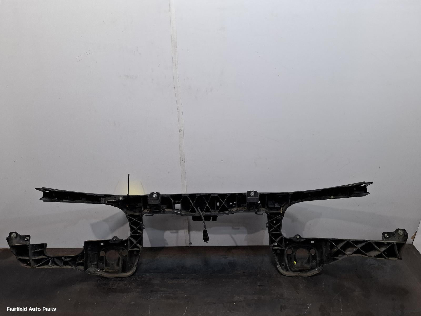 2010-2013 Holden Commodore Radiator Support