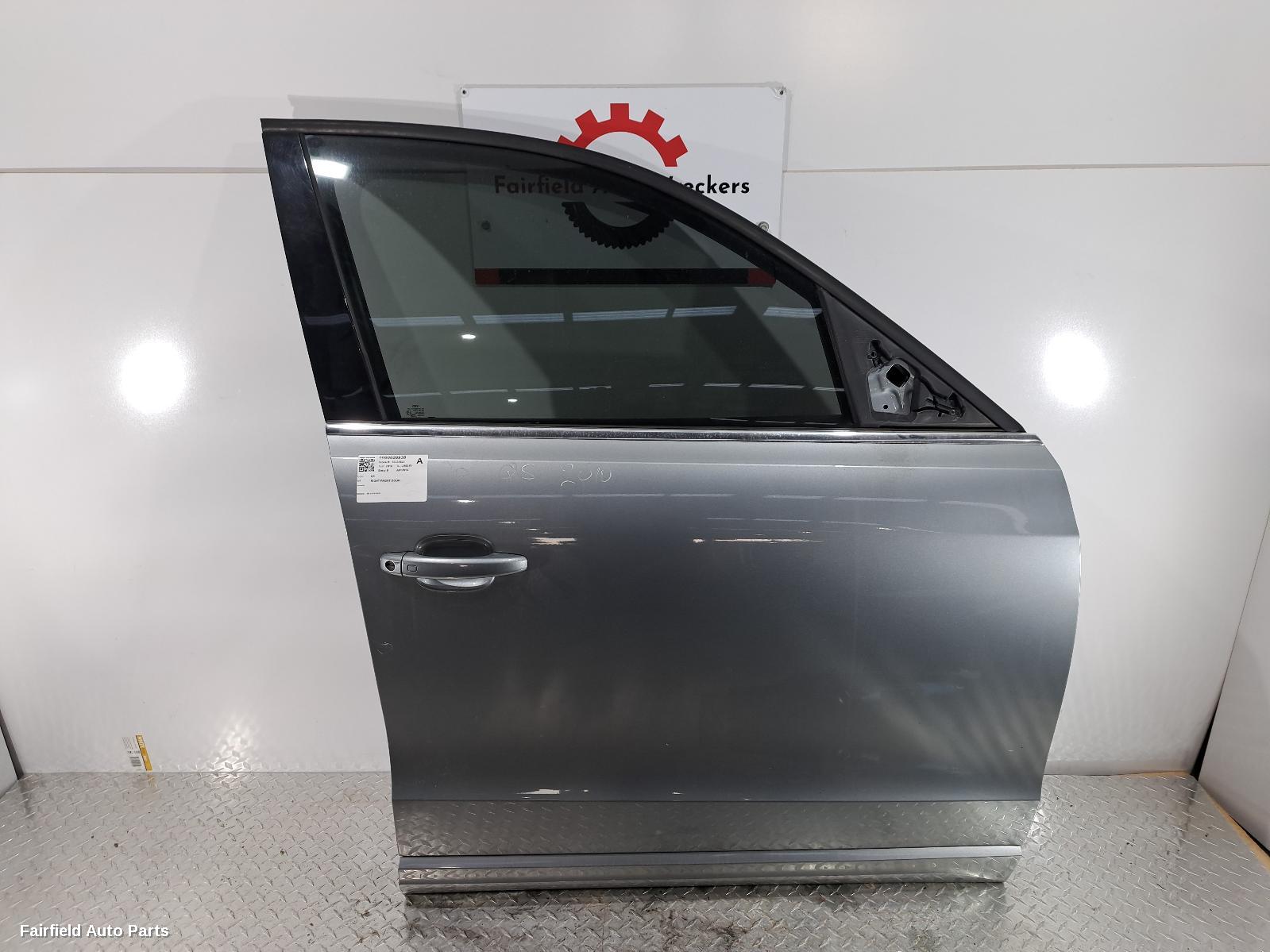 2009-2013 Audi Q5 Right Front Door
