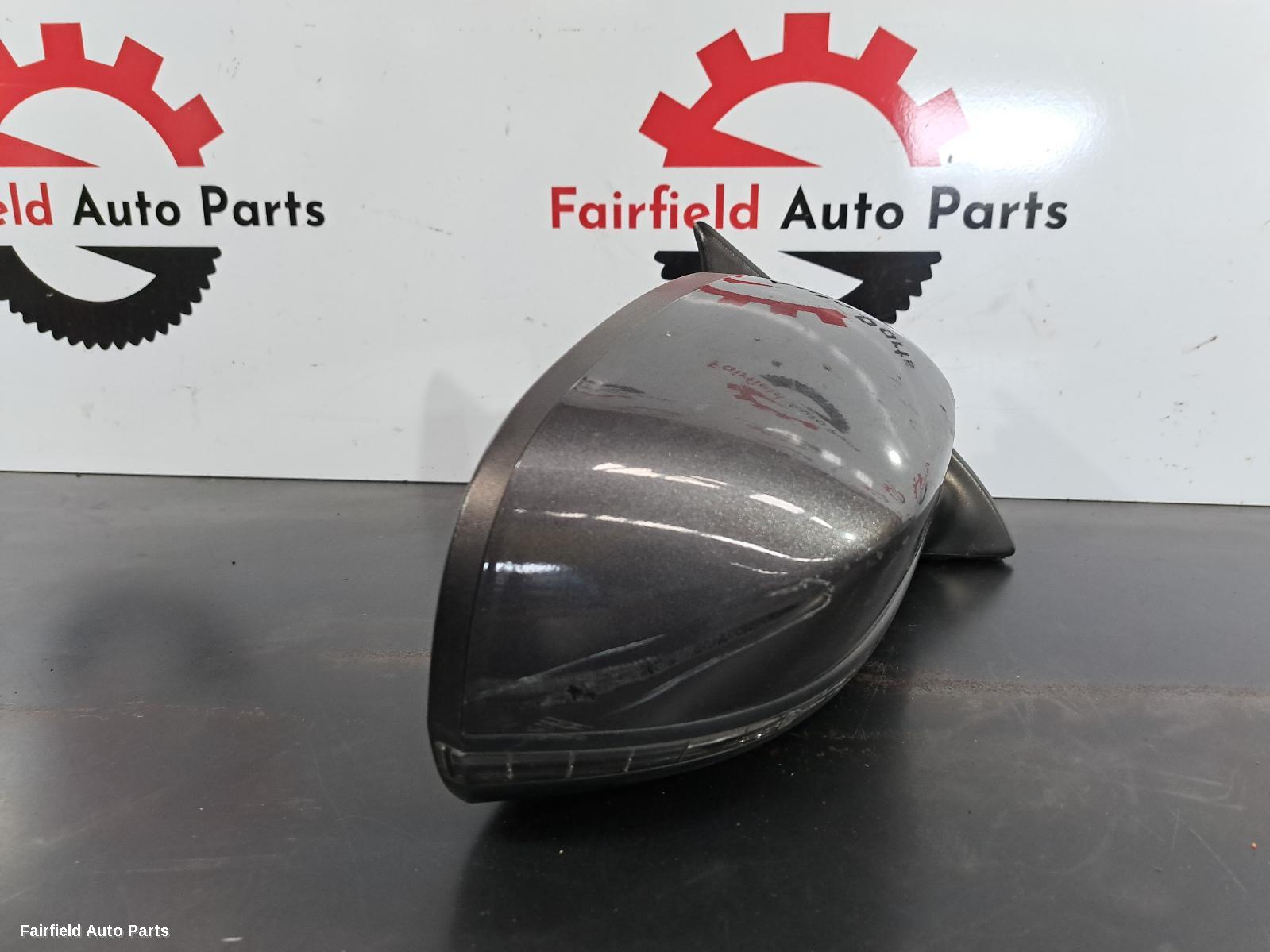 2014-2018 Jeep Cherokee Right Door Mirror