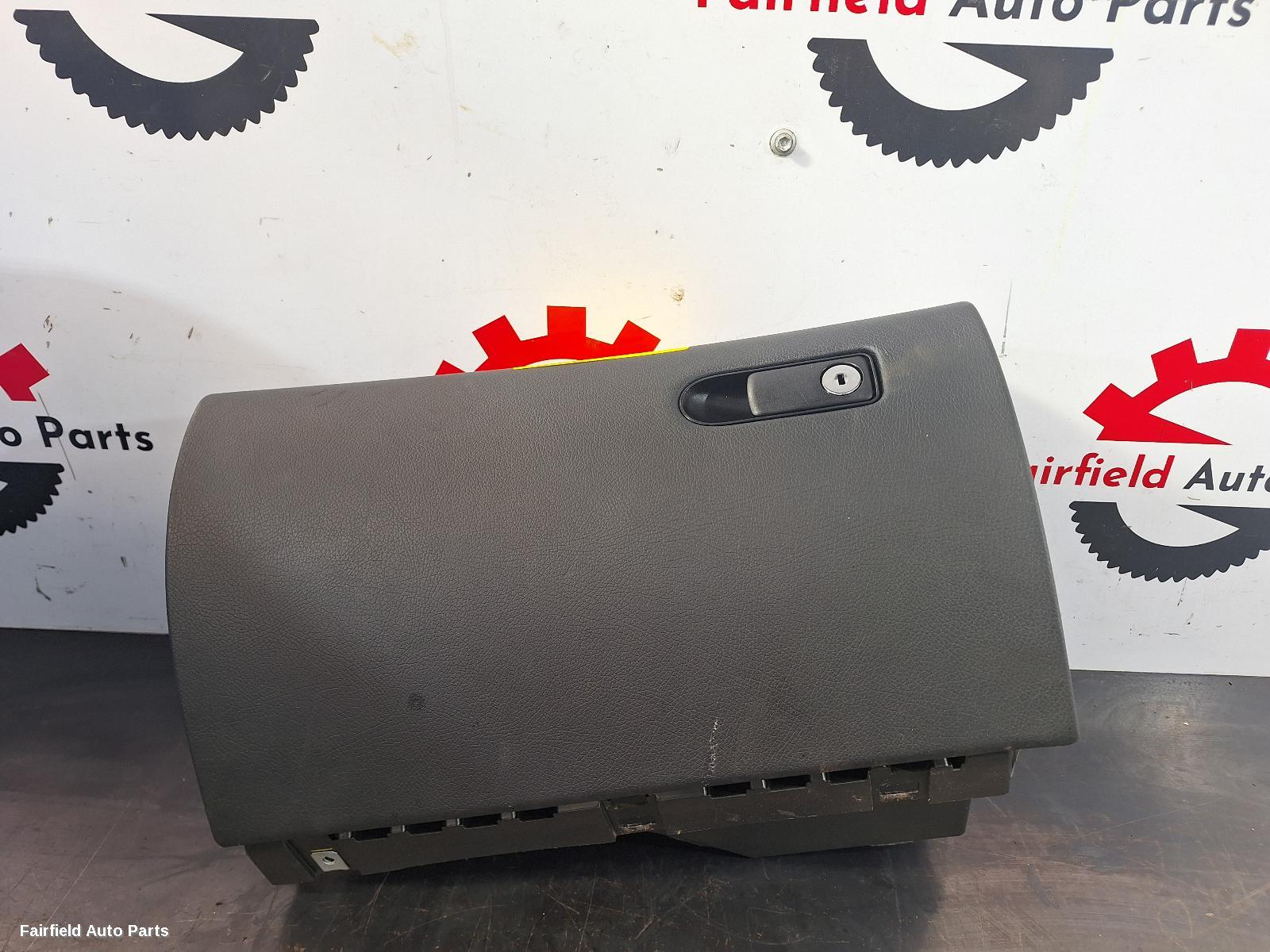 2014-2023 Mercedes C Class Glove Box