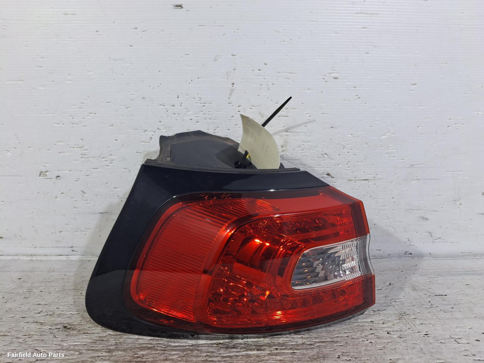 2014-2018 Jeep Cherokee Left Taillight