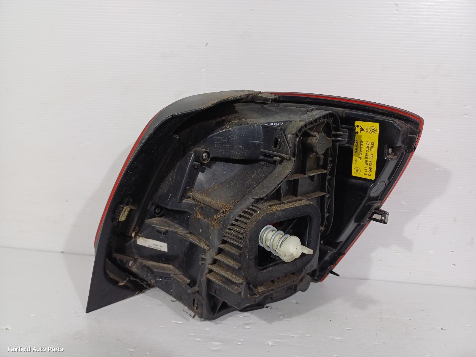 2014-2017 Volkswagen Polo Left Taillight