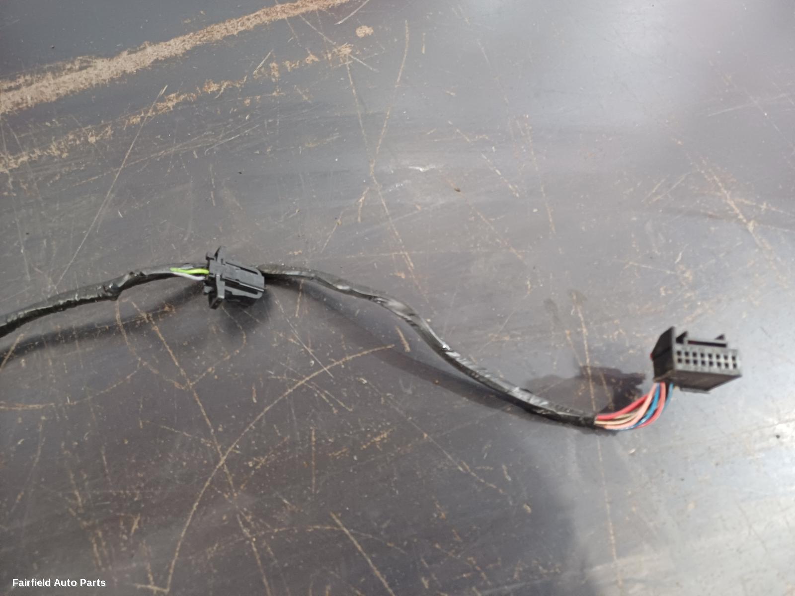 2006-2009 Audi Q7 Right Door Mirror