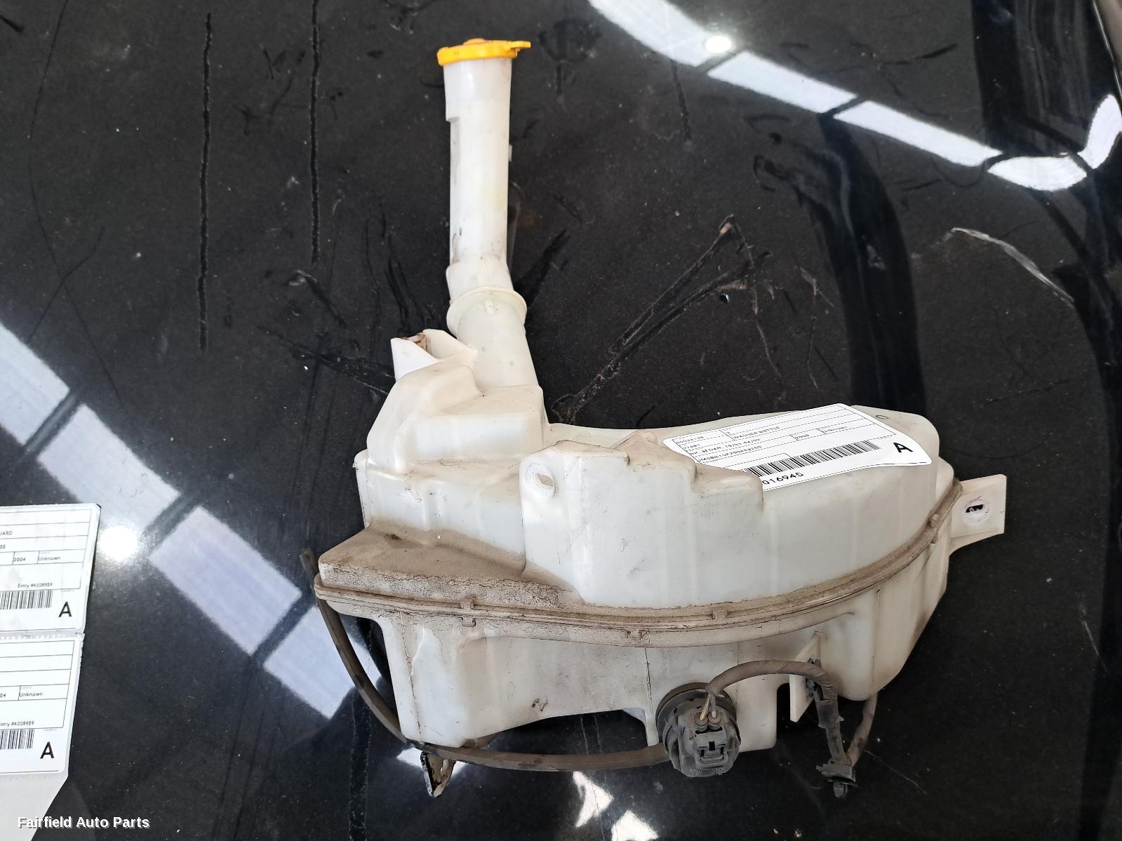 2003-2009 Mazda 3 Washer Bottle