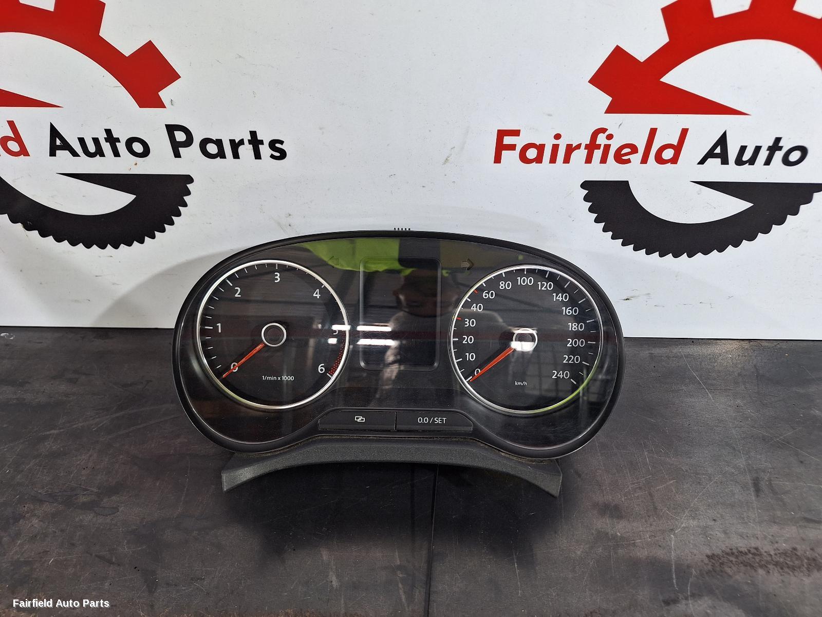 2010-2014 Volkswagen Amarok Instrument Cluster