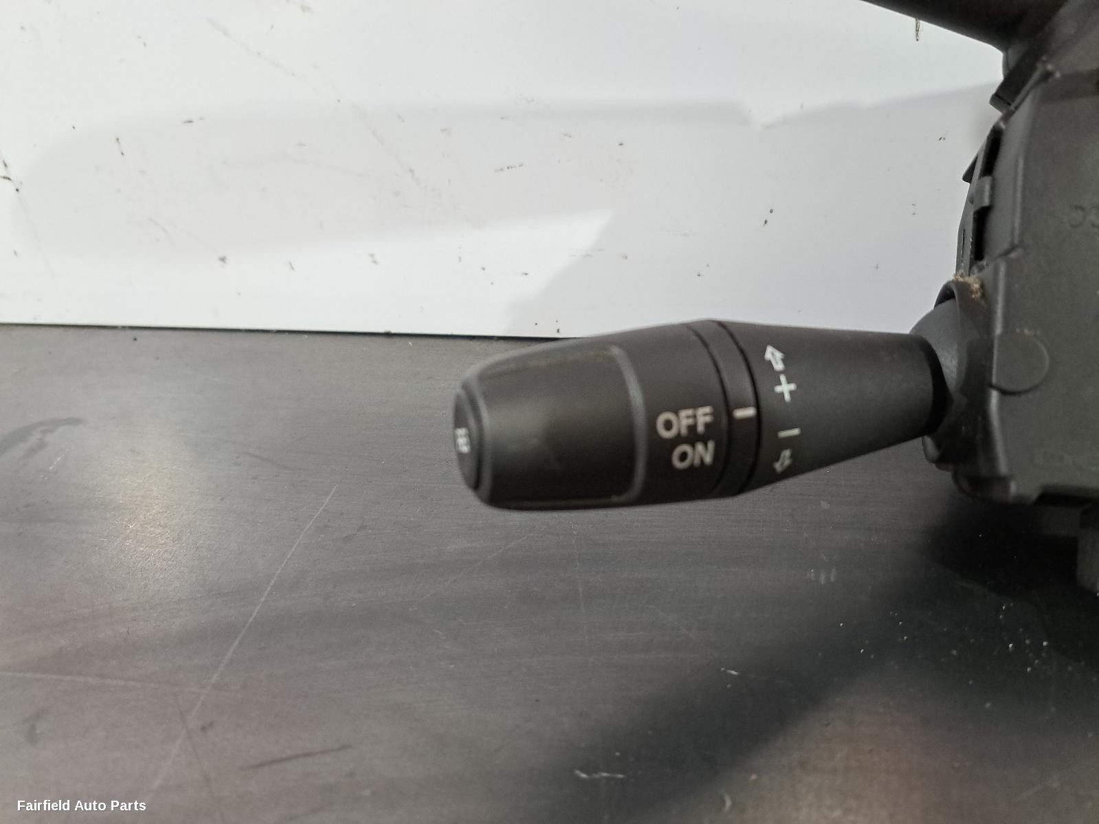 2011-2021 Alfa Romeo Giulietta Combination Switch