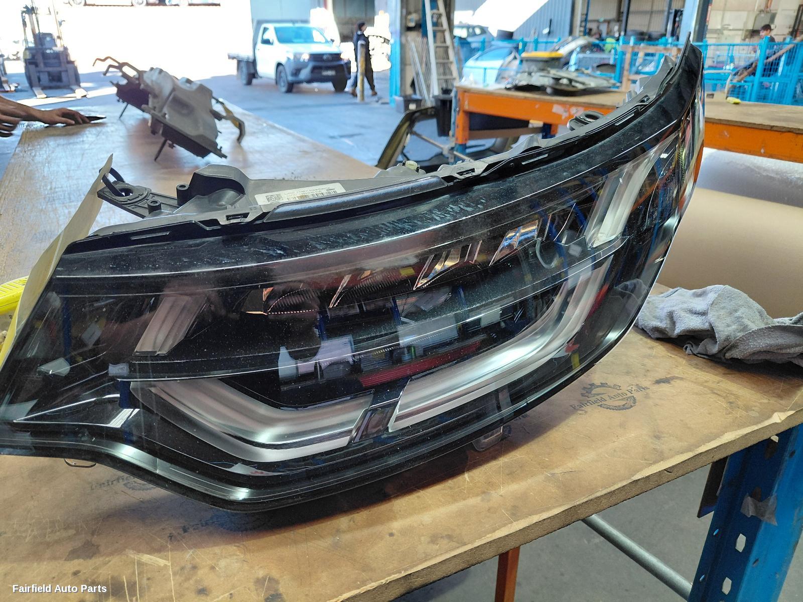 2016-2020 Land Rover Discovery Left Headlamp