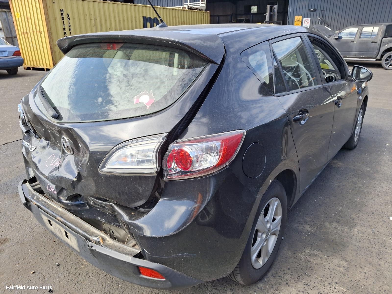2009-2011 Mazda 3 Air Cleaner Box