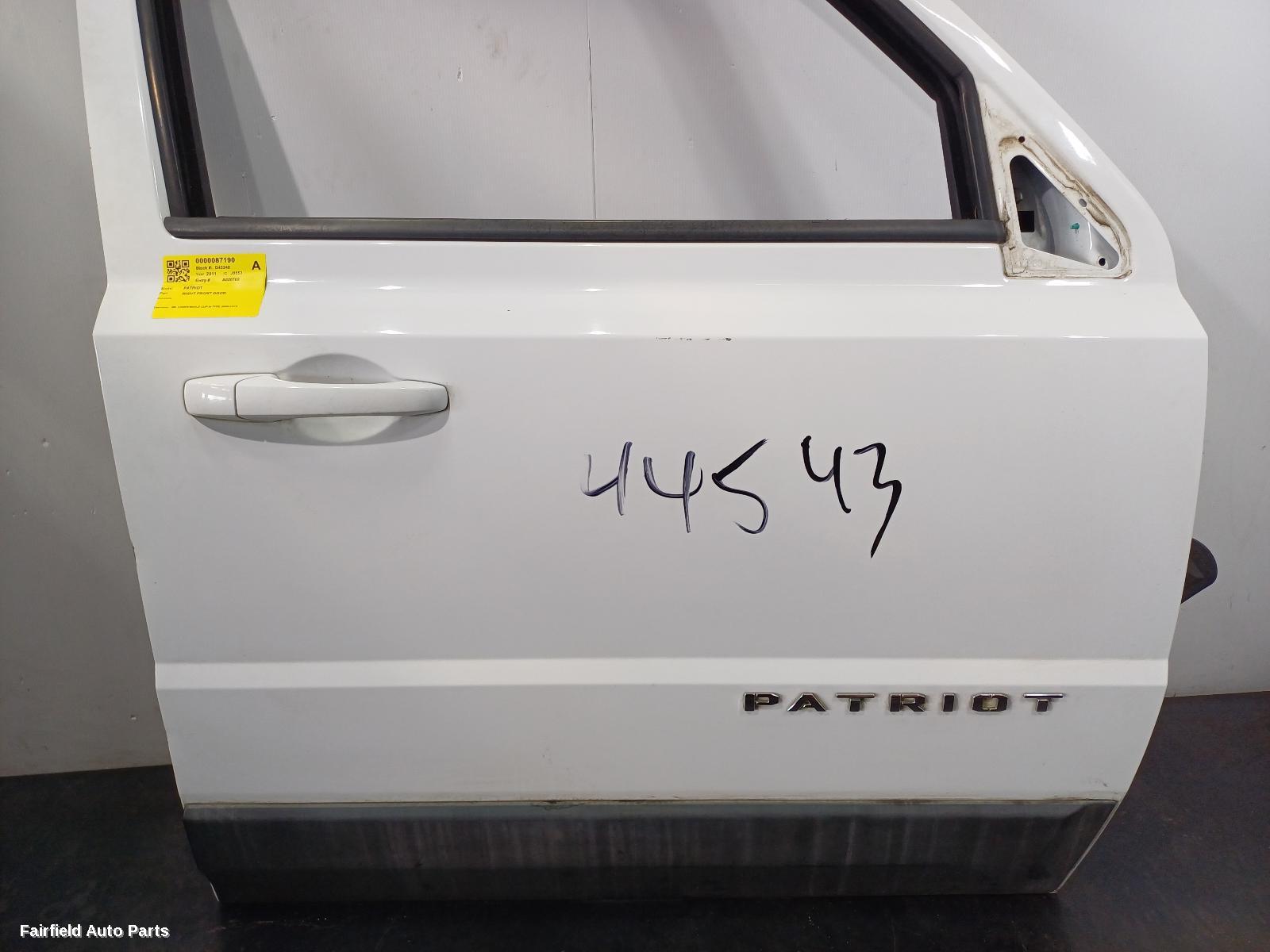 2009-2016 Jeep Patriot Right Front Door