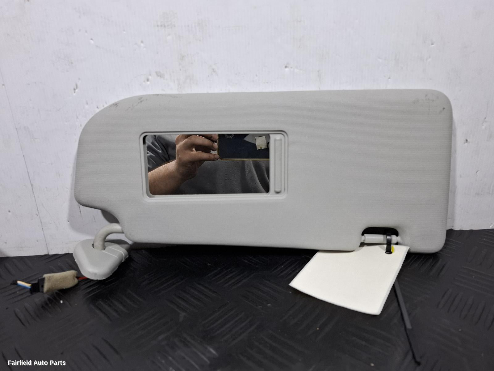 2023-2024 Mg Mg5 Sunvisor