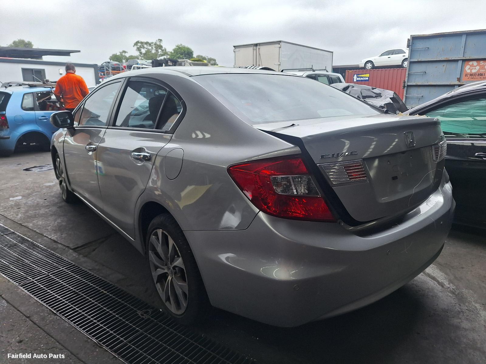 2012-2016 Honda Civic Rear Garnish