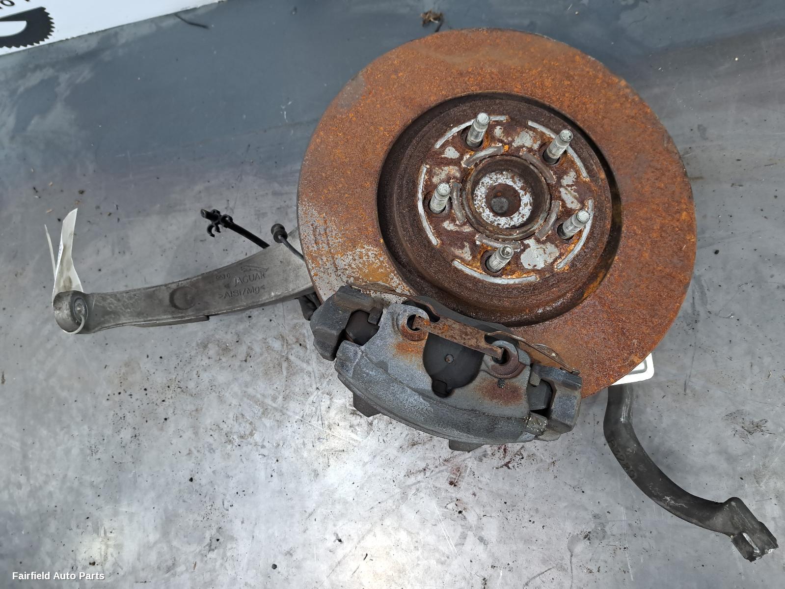 2008-2015 Jaguar Xf Right Front Hub Assembly