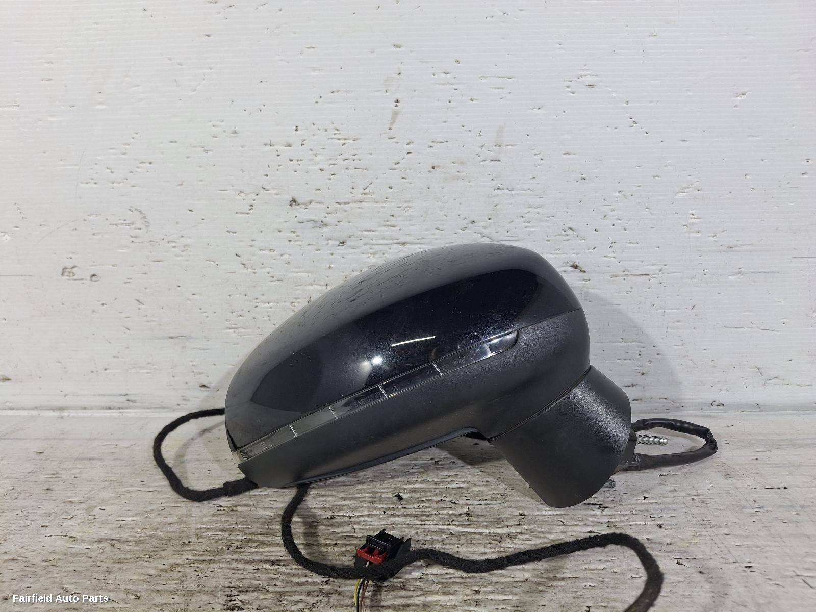 2010-2018 Audi A1 Right Door Mirror