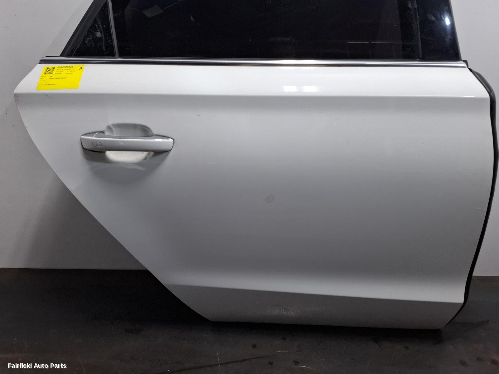 2010-2017 Audi A8 Right Rear Door Sliding